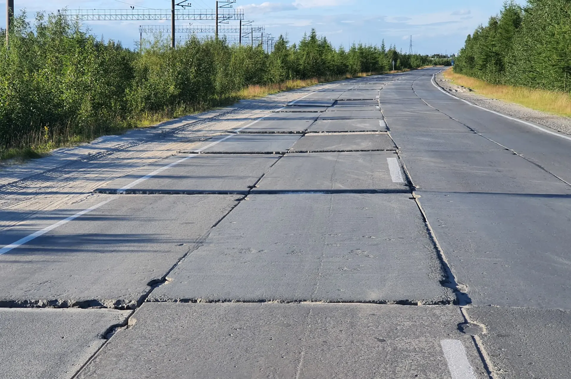 Подборка "Дорожные плиты: виды, преимущества и применение"